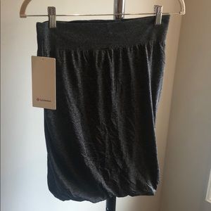 Lululemon Boulevard Bliss Skirt size 12